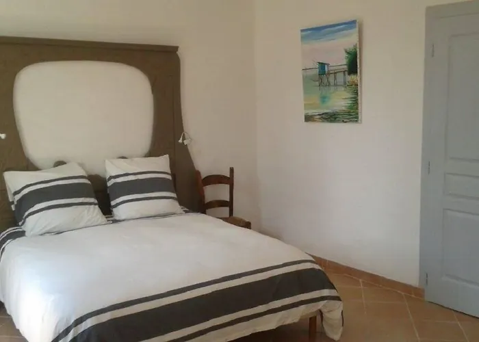 Le Moulin De Bed & Breakfast 3*