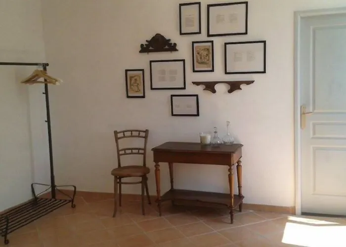 Le Moulin De Bed & Breakfast Bassac